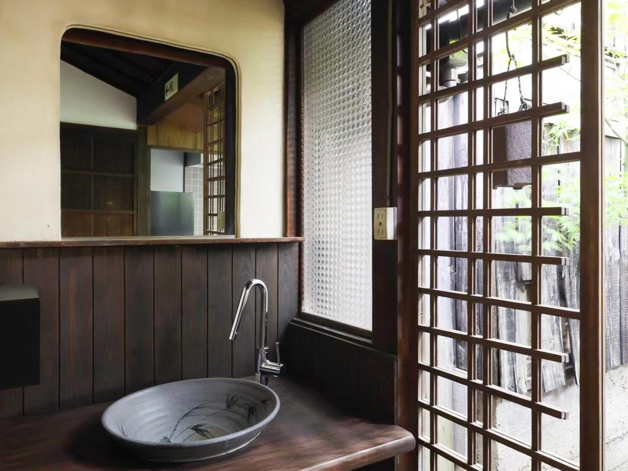 古民家の宿宰嘉庵 Traditionaljapanisehotel Saikaan مايزورو المظهر الخارجي الصورة